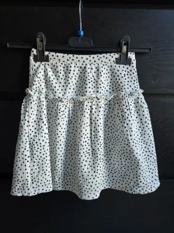 jupe blanche et noire Primark