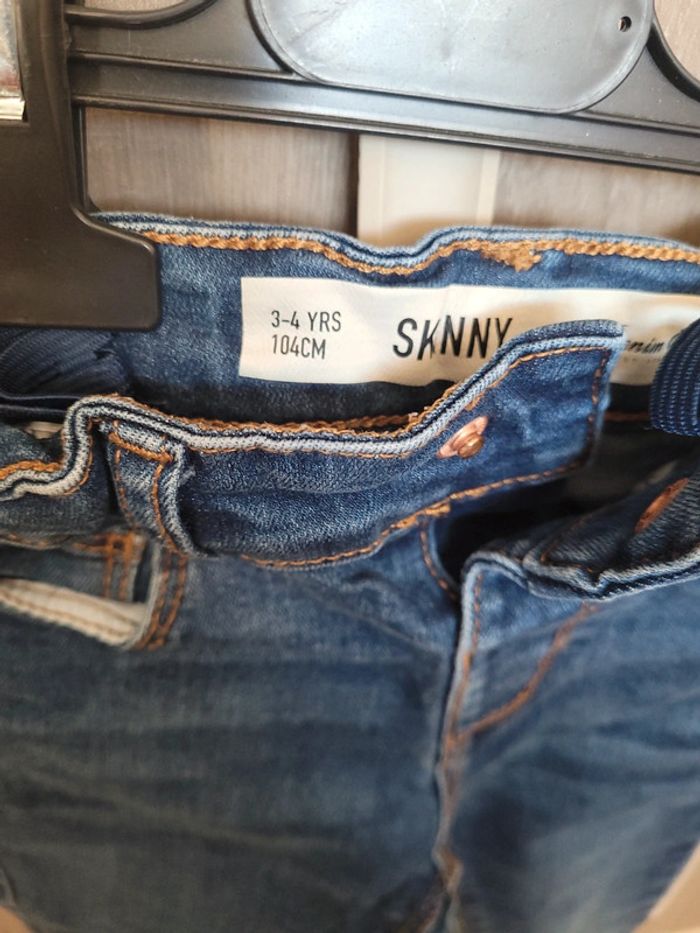 Jean 3/4 ans - photo numéro 2