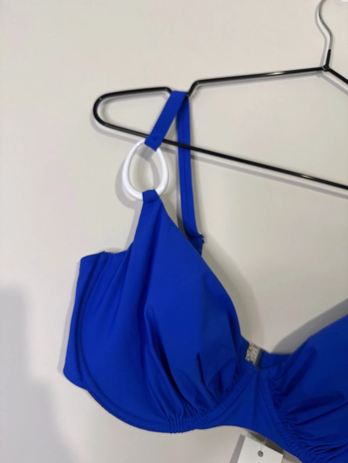 👙🌞Haut de maillot de bain femme - bleu roi- Simone Pérèle- 100Dneuf avec étiquette - photo numéro 4