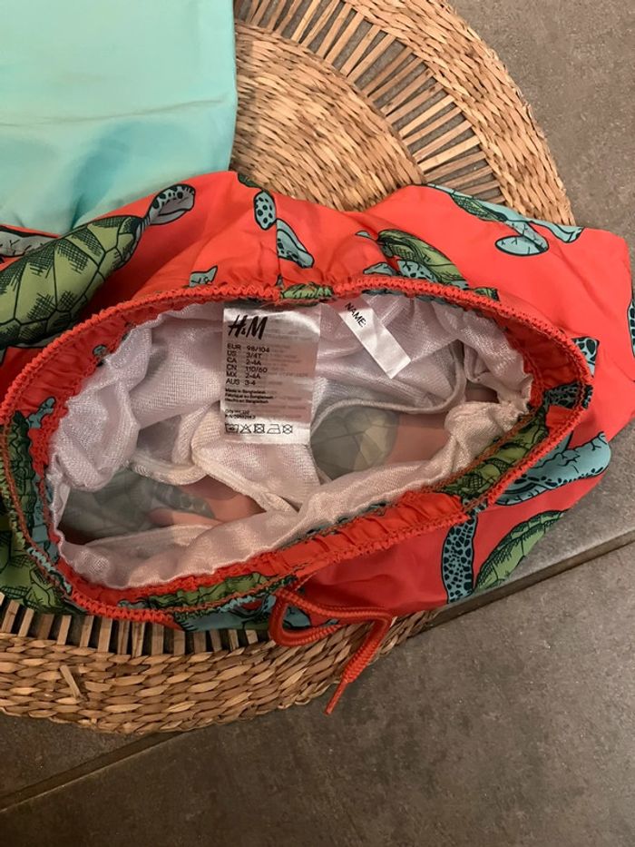 Lot de 2 shorts H&M en parfait état - photo numéro 6