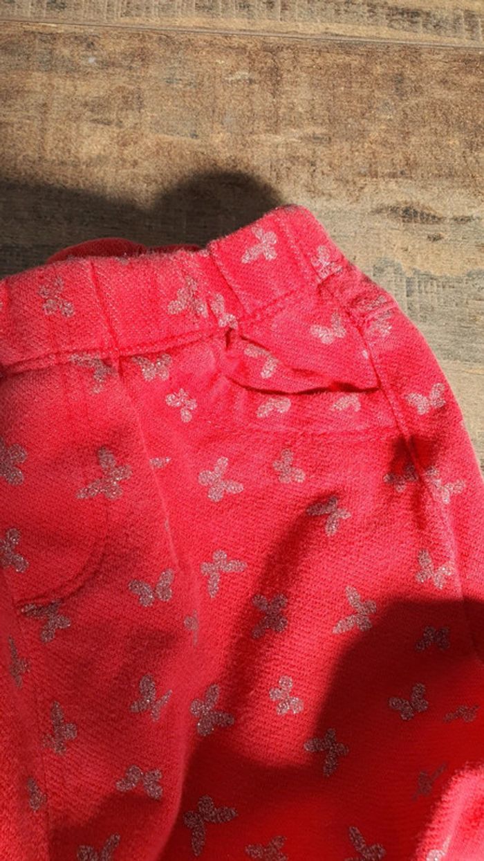 Pantalon in extenso 18 mois en très bon état - photo numéro 2