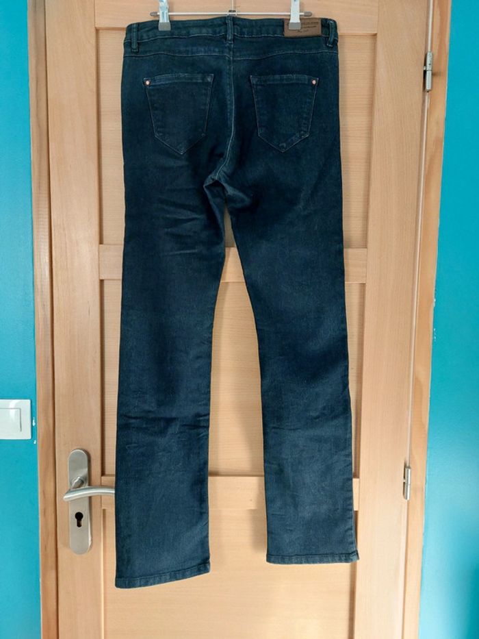 Jean taille 40 - photo numéro 2