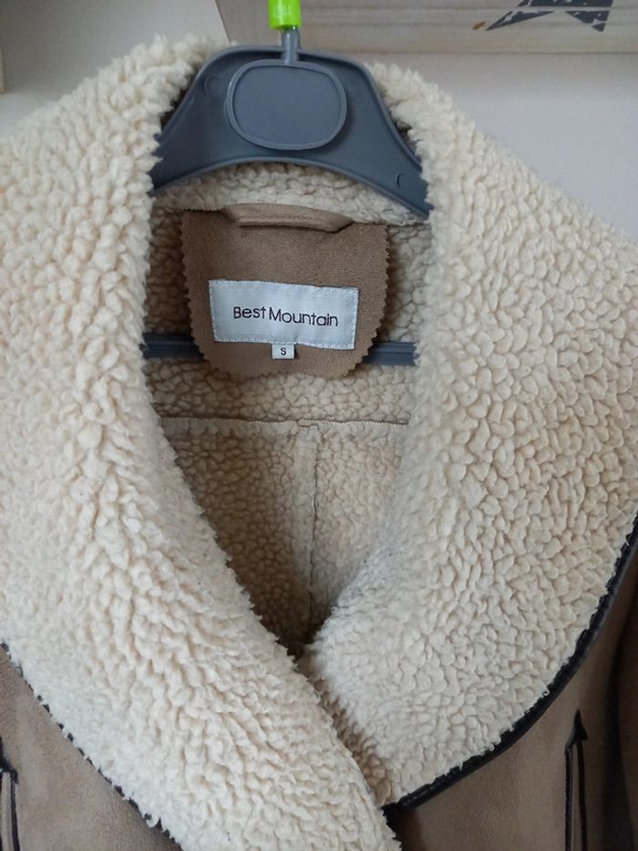 Veste hiver en bouclette - photo numéro 2