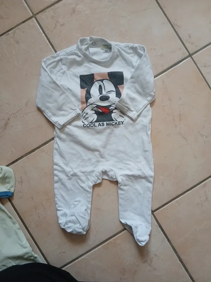 Lot de 3 pyjamas - photo numéro 2