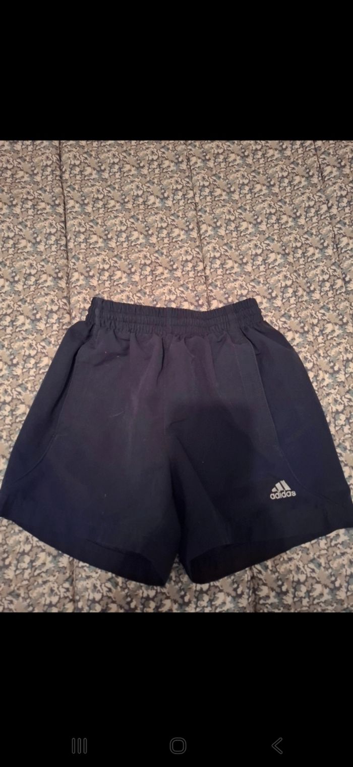 Short enfant