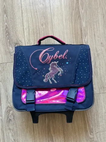 Cartable à roulettes