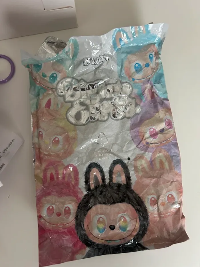 Labubu acheté sur le marché neuf - photo numéro 4