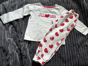 Pyjama cœur okaidi 3a