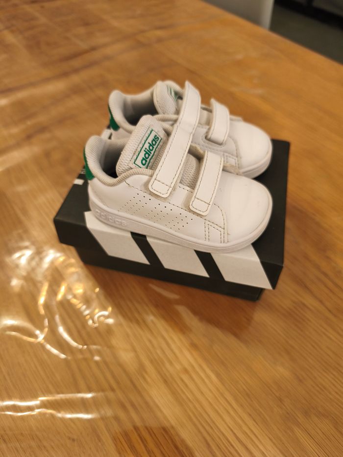 Basket Adidas Advantage CF I taille 19