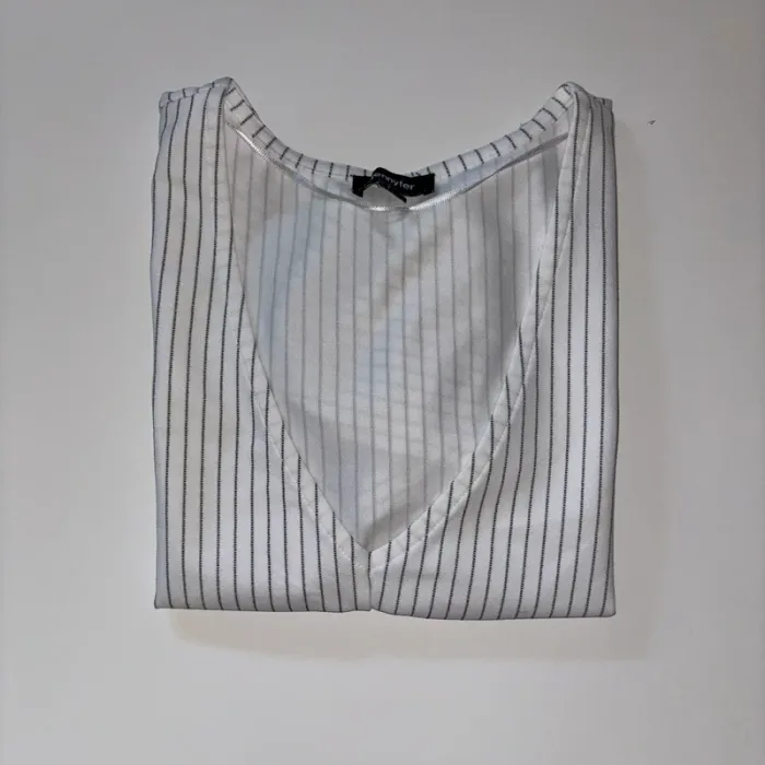 Crop Top - photo numéro 2