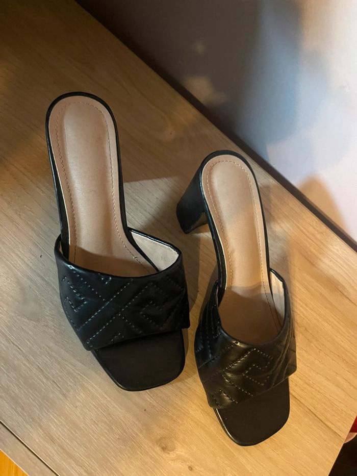 Mules noires confortables et légères - photo numéro 2