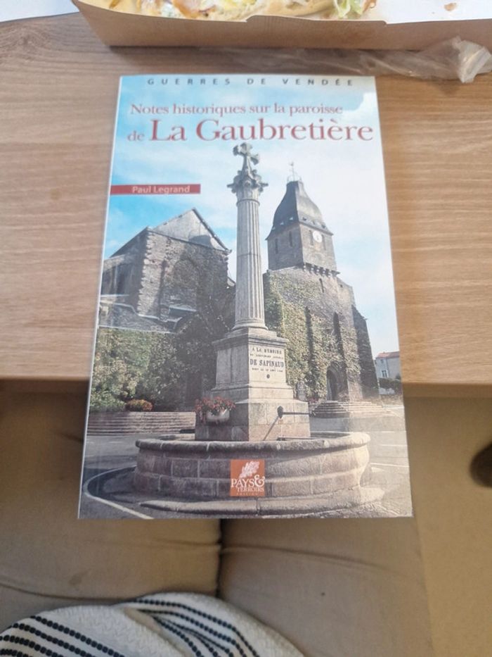 Livre notes historiques sur la paroisse de la gaubretière