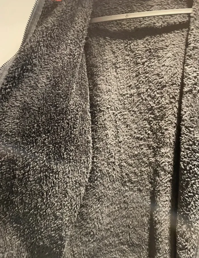 Veste polaire noire The North Face garçon XL 18/20– convient femme/homme taille S - photo numéro 6