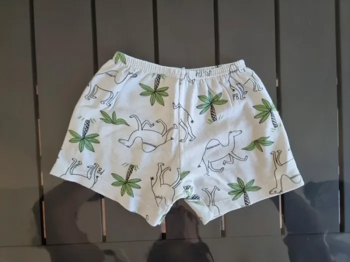 Short 3ans