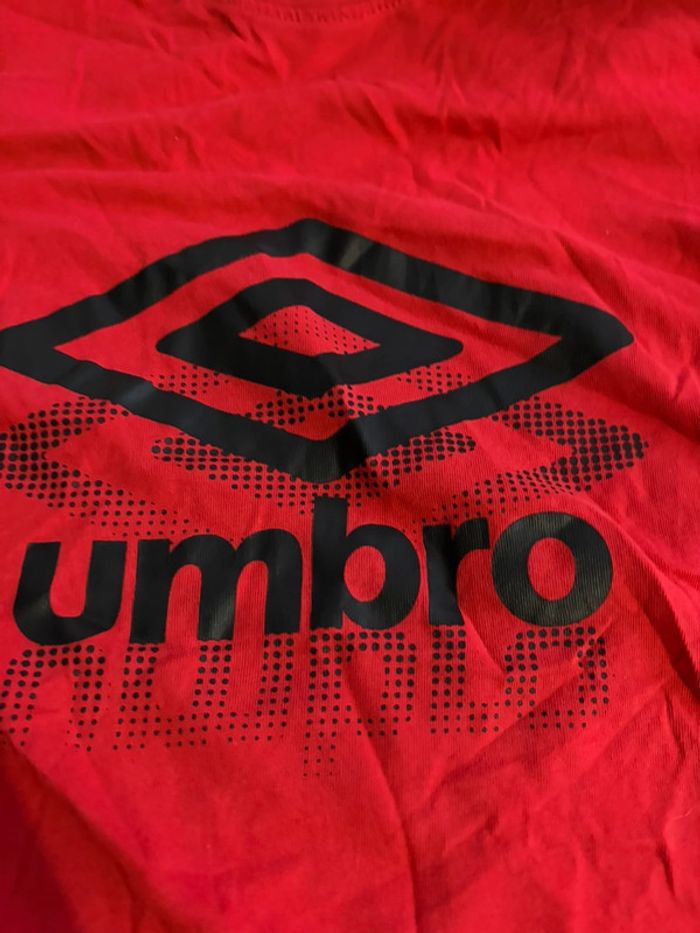 Tee-shirts rouge - photo numéro 2