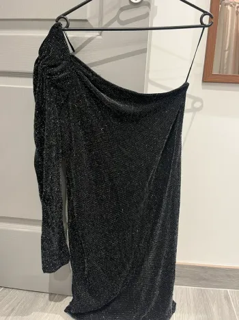 Robe moulante paillettes
