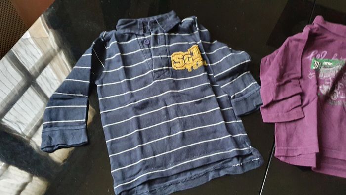 Lot de vêtements tee-shirt polo 2 ans - photo numéro 4