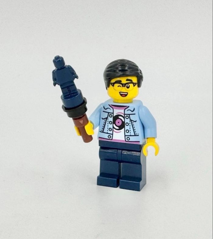 Lego Figurines Nouvel An Chinois : Marionnettiste d’Ombres Chinoises (visage double expression) - NEUF - photo numéro 2