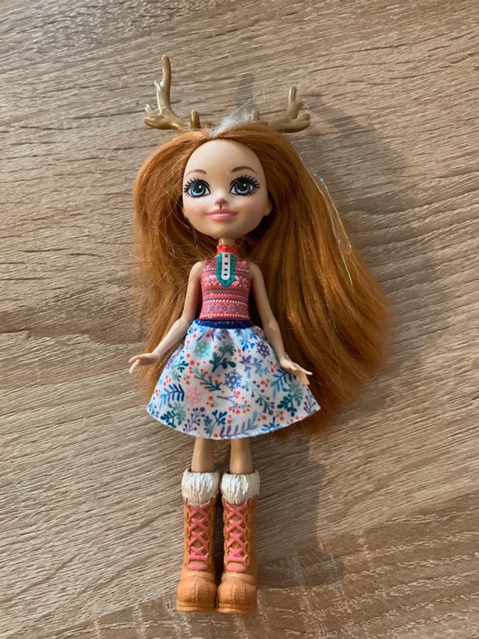 Poupée enchantimals Rainey et ses 2 animaux - photo numéro 2