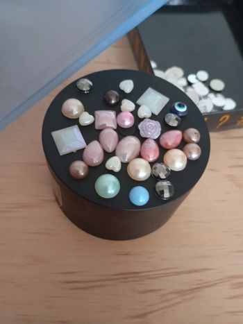 Lot de perles nacrées