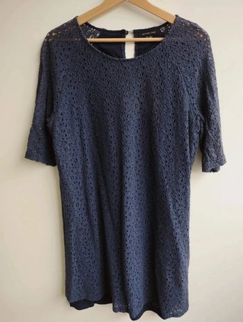 Robe bleu foncé dentelle taille 44