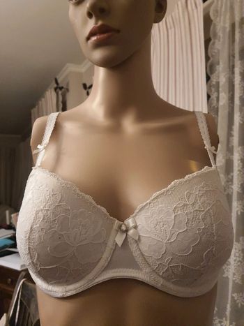 Soutiens-gorge Hunkemöller blanc fr 90D