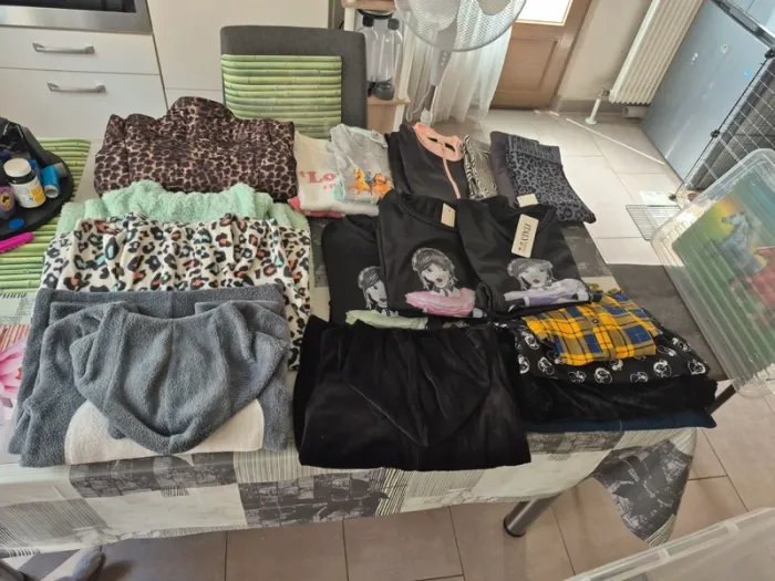 Gros lot vêtements 8/10 ans