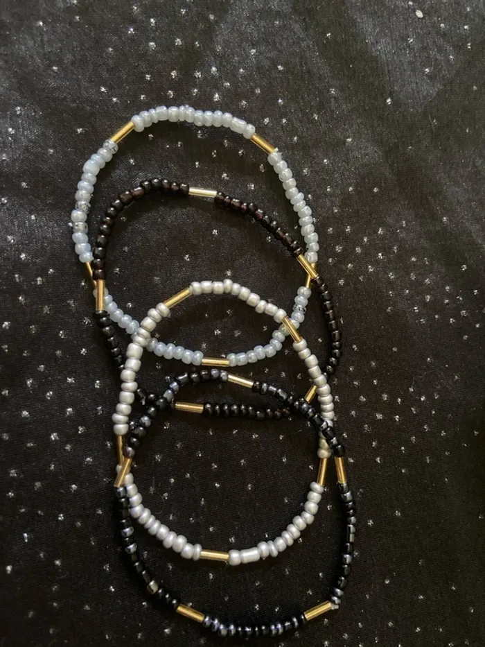 Bracelets gris noires dorés - photo numéro 2