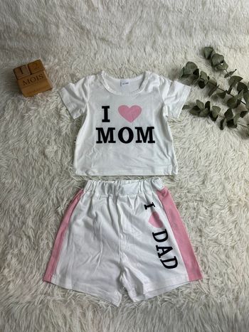 Ensemble short t-shirt i love mom / i love dad taille 12-18 mois