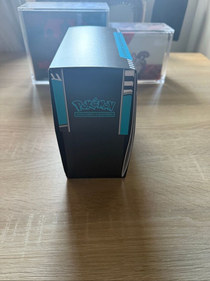 ETB Pokémon EV10.5 Foudre Noire Reconditionné - photo numéro 2