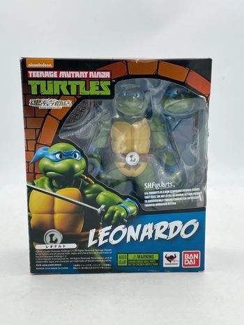 Figurine Teenage mutant Ninja Turtles SHFiguarts Leonardo Bandai