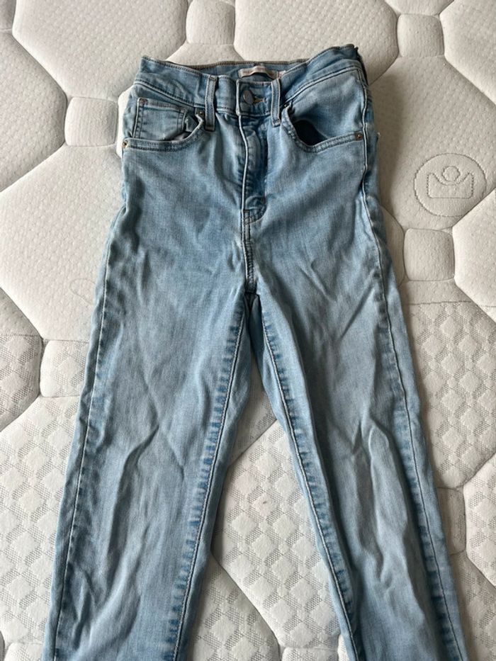Jean Levis