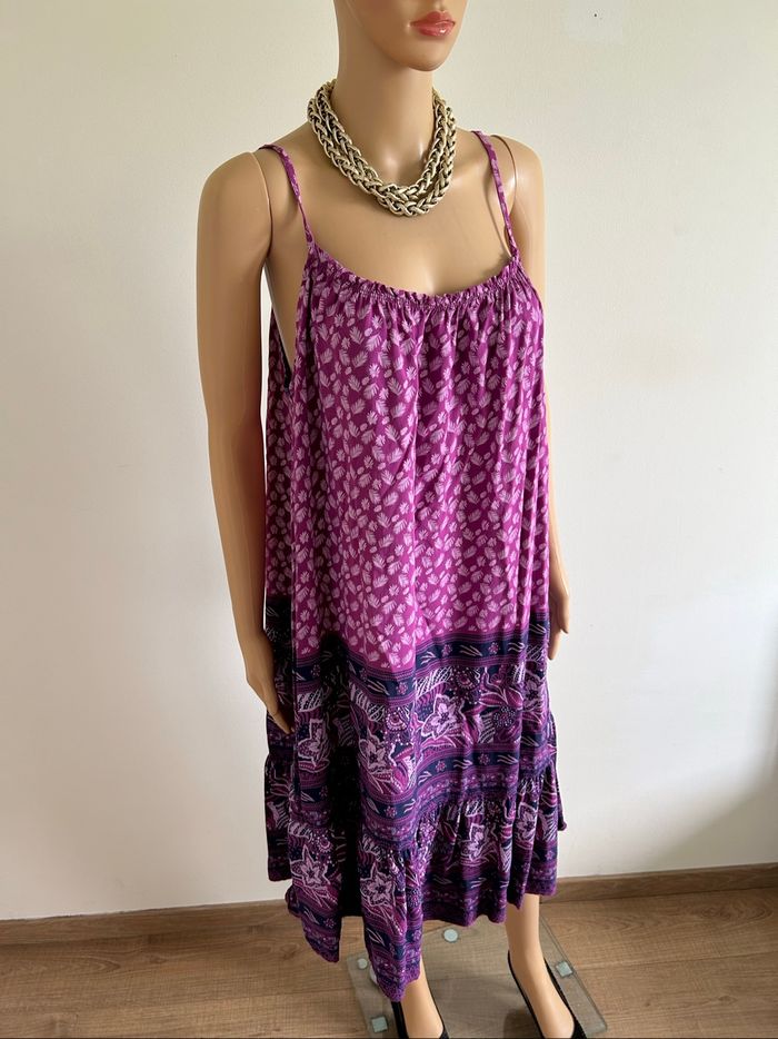 Robe d’été à bretelles taille unique jamais portée - photo numéro 2