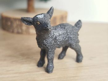 Schleich chevreau noir Figurine Animal de la ferme