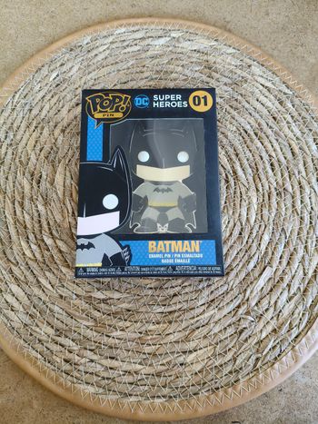01 Pin's Batman 