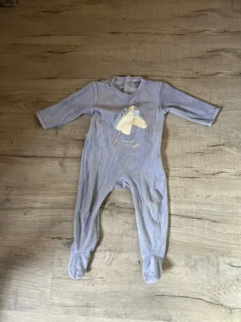Pyjama licorne 18 mois 77-81 cm