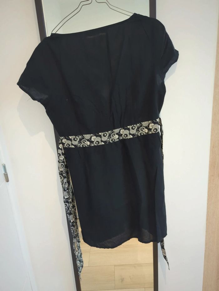 Jolie tunique - photo numéro 3