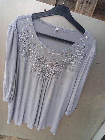 Jolie blouse grise