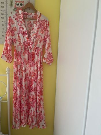 Robe longue d’été fuchsia/rose/blanc