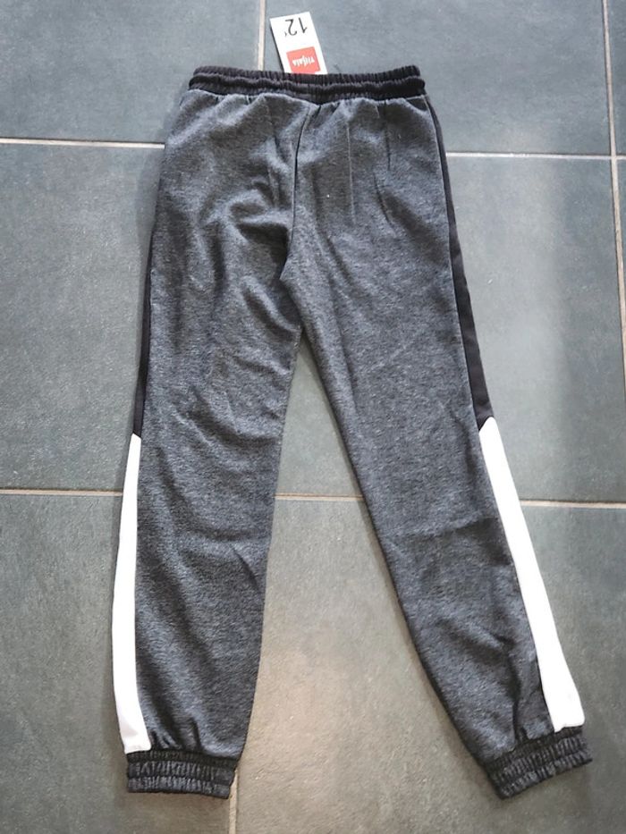 Jogging 12 ans - photo numéro 2