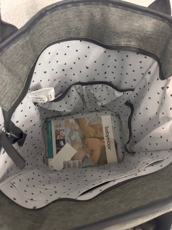 Sac pour bébé neuf jamais utilisé - photo numéro 2