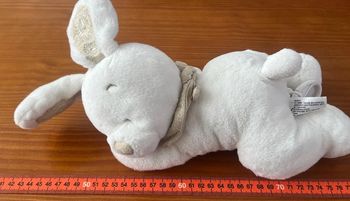 Peluche doudou musical lapin