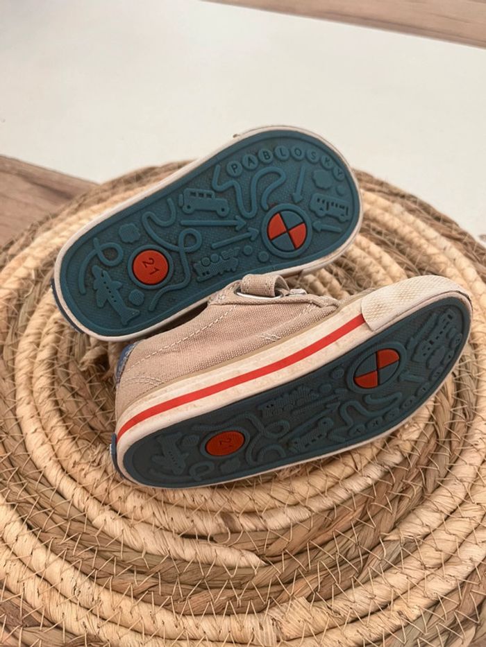 Baskets basse à scratch pointure 21 - photo numéro 9