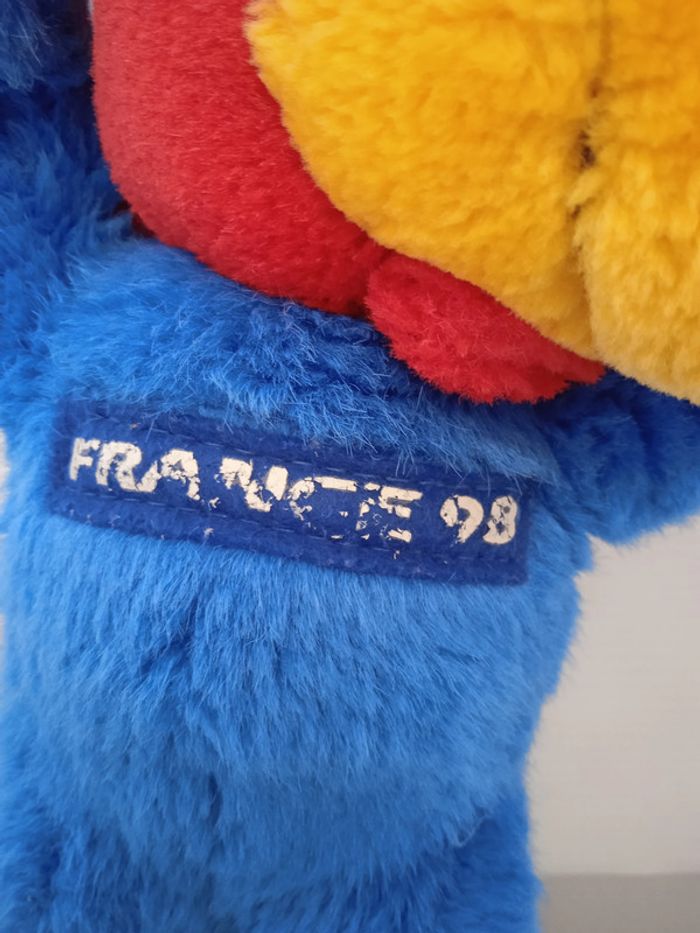 peluche footix  '' france 98 ''  total - photo numéro 2