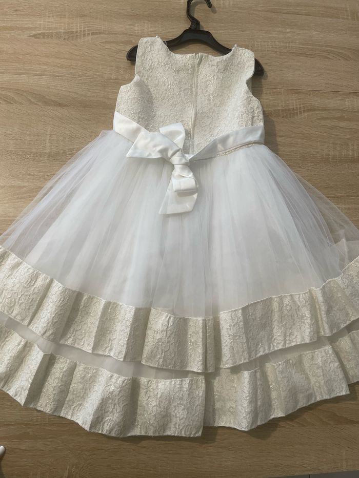 Robe demoiselle d honneur 8 ans - photo numéro 3