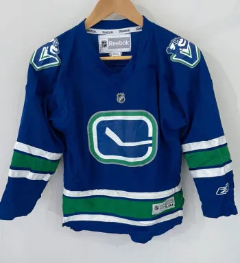 Reebok Youth NHL Vancouver Canucks Size Youth S/M