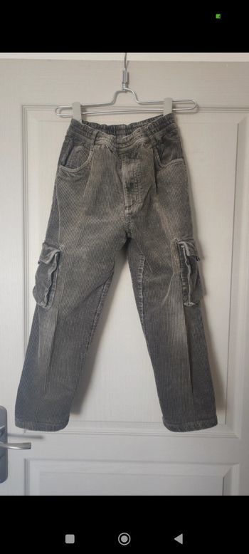 Pantalon velours côtelé