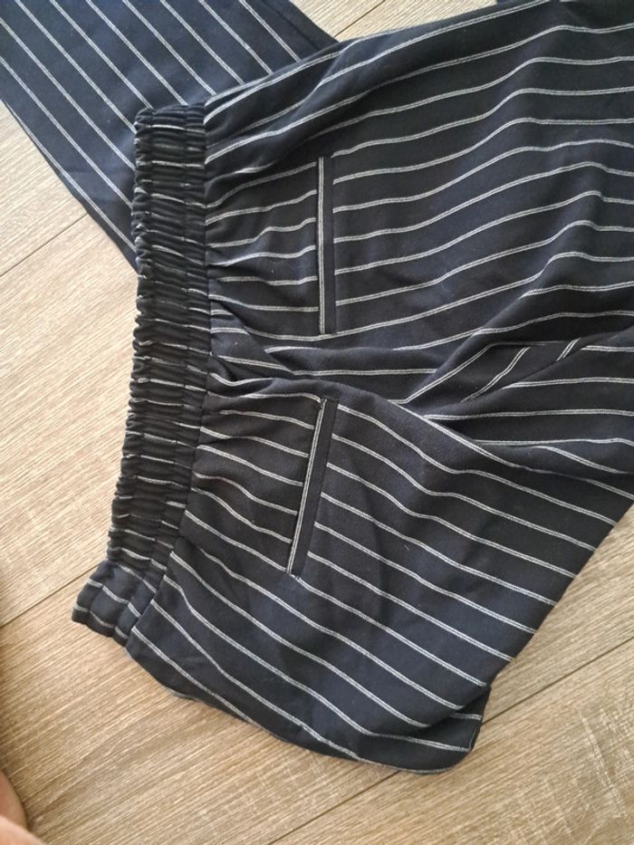 Pantalon a rayures taille 36 - photo numéro 3