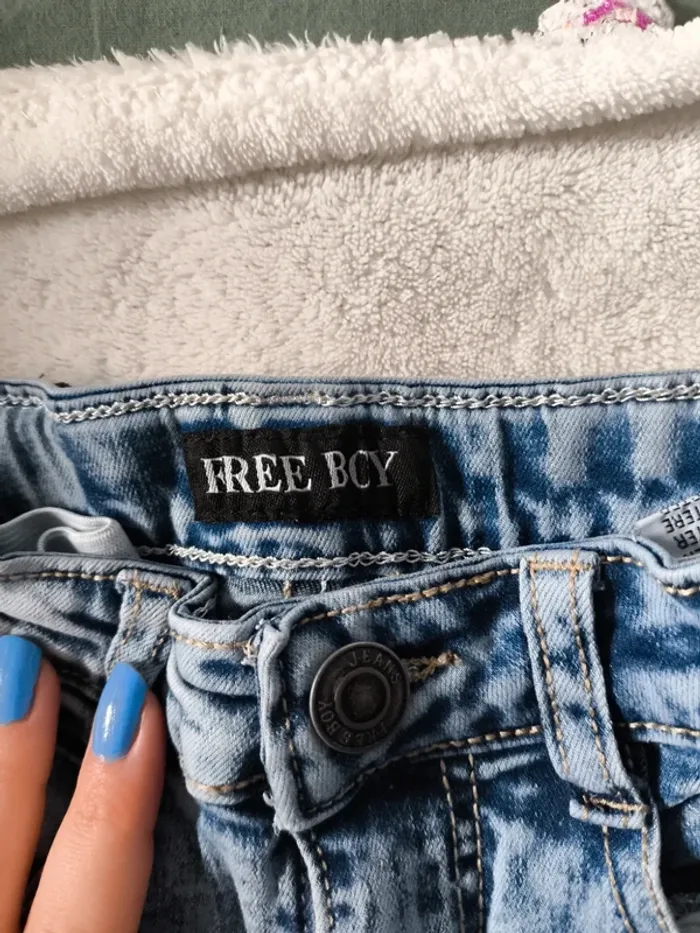 Lot de 2 jeans taille 6 ans - photo numéro 4