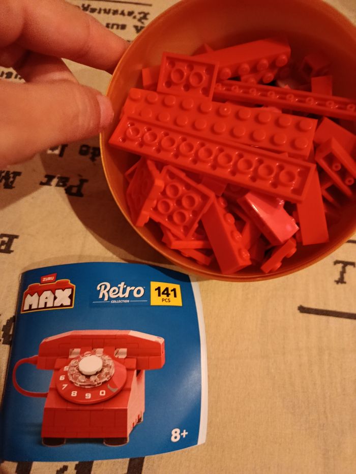 Capsule surprise max Retro - téléphone rouge - photo numéro 4